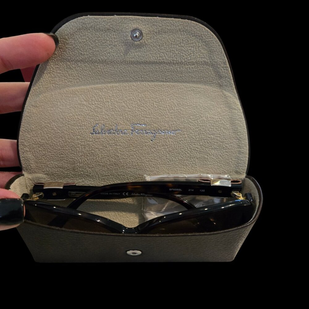 Salvatore Ferragamo Women’s Sunglasses – SF658SL 214 135 – New - Picture 3 of 15